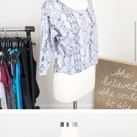 Material Girl active animal print crop top - Picture 3 of 7